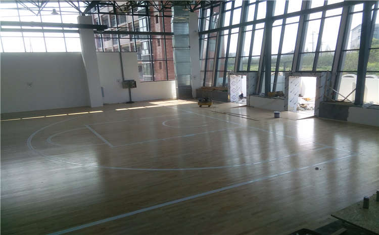 比賽場館體育木地板哪家好
