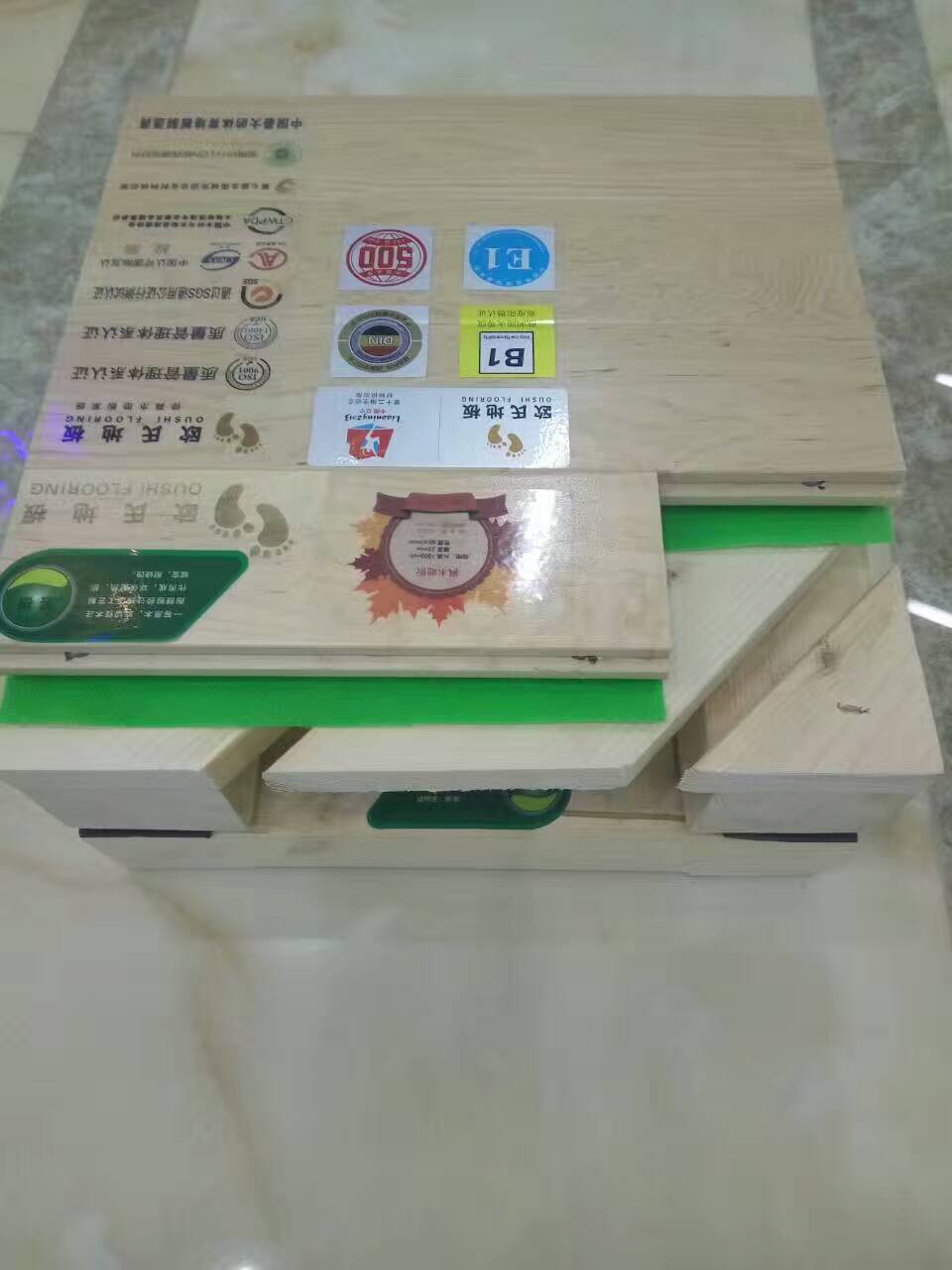 歐氏運(yùn)動(dòng)木地板結(jié)構(gòu) 歐氏運(yùn)動(dòng)木地板結(jié)構(gòu)